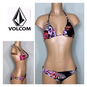 New. Volcom palm leaf string bikini
